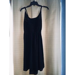 All black mini dress🖤